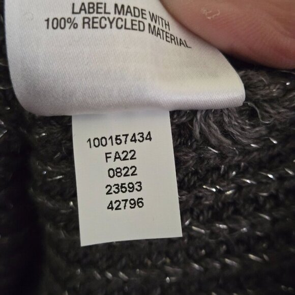 Inc International Concept NWT Shine Cardigan Sweater Gray Silver V Neck Size S - Picture 10 of 10